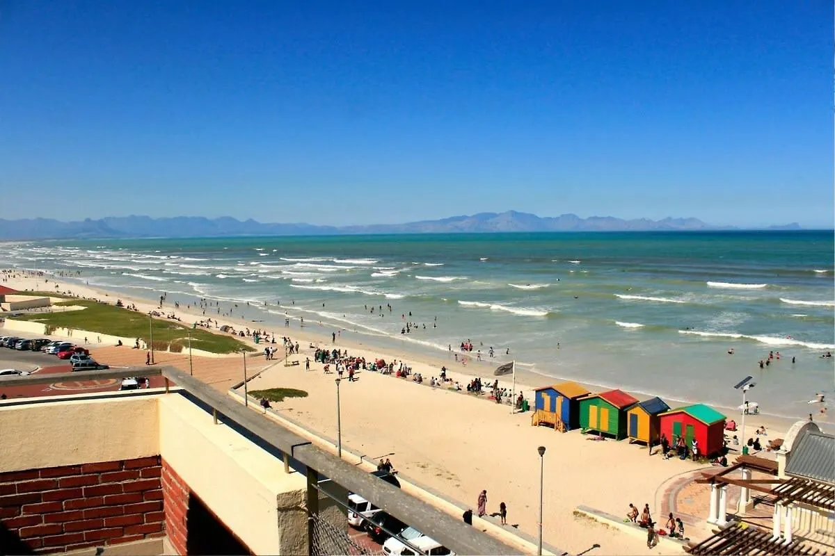 Bluebird Penthouse Villa Muizenberg Holiday home