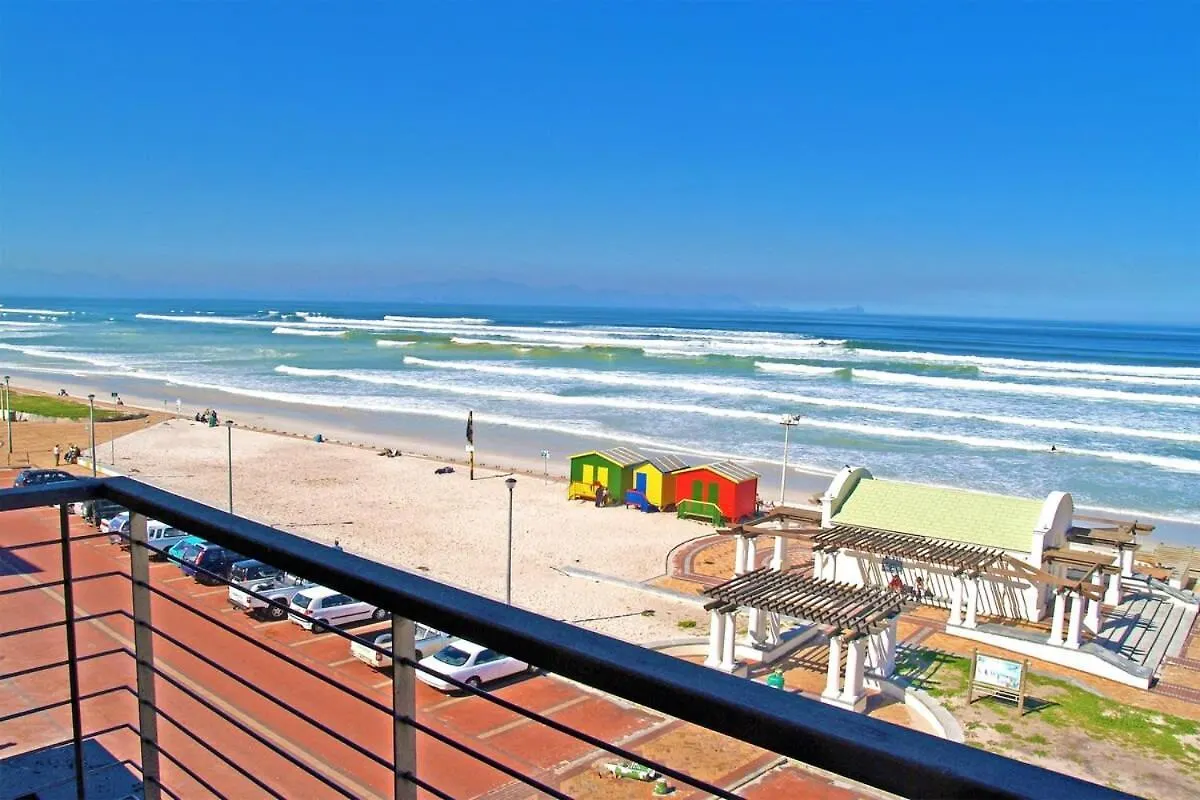 Holiday home Bluebird Penthouse Villa Muizenberg South Africa