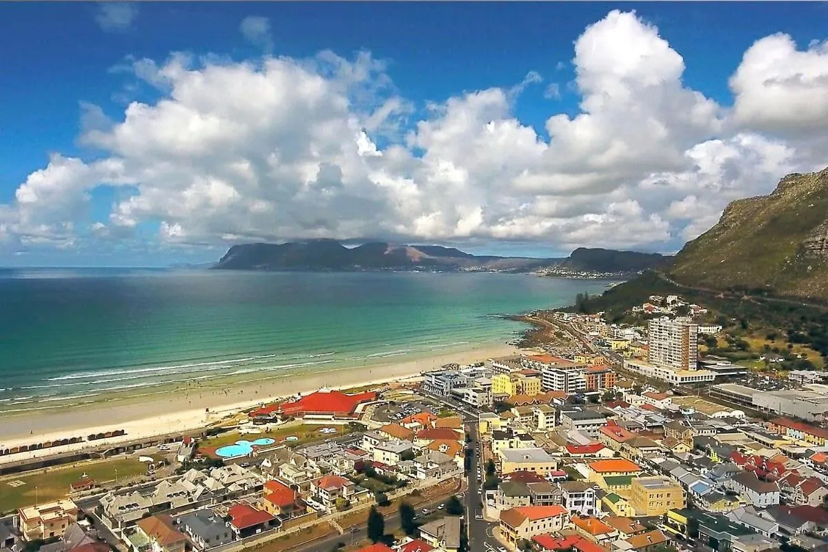 Bluebird Penthouse Villa Muizenberg
